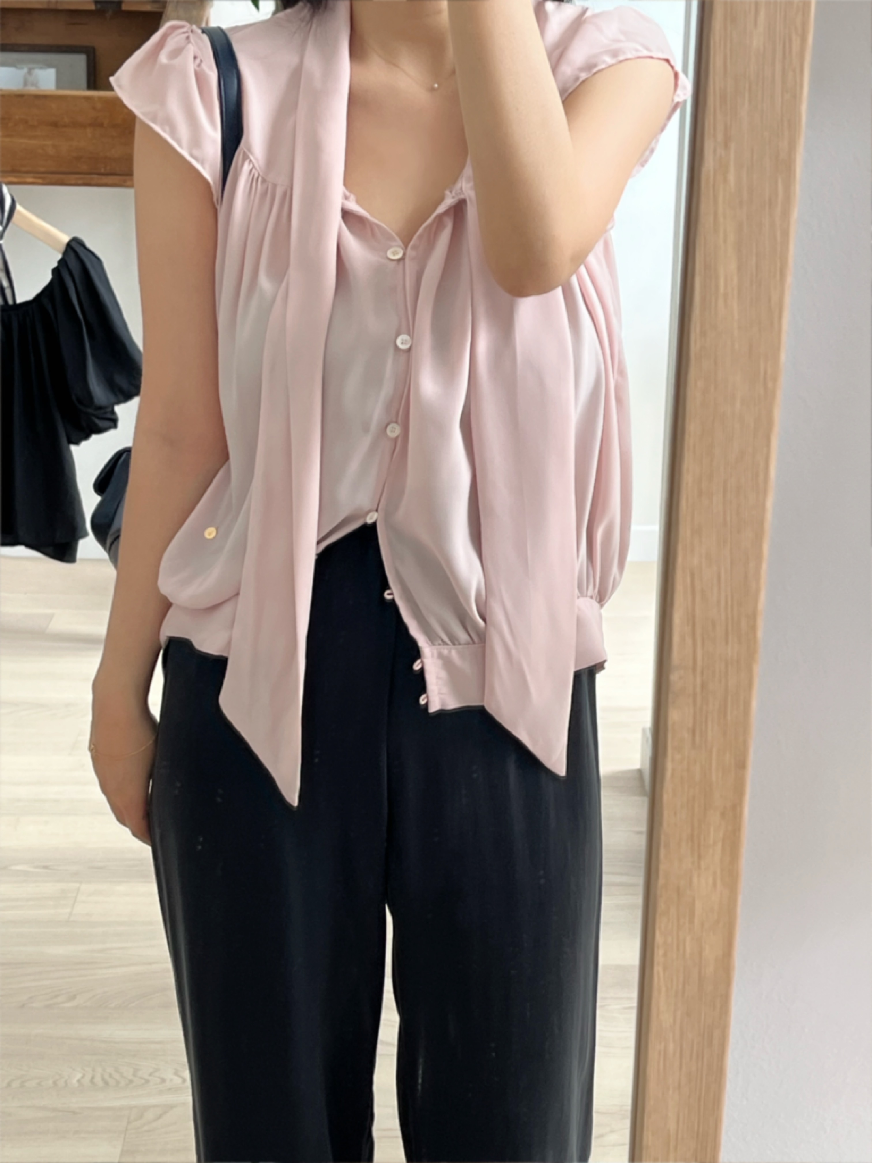 *INTHEVASE made* Silky tie blouse [2colors]