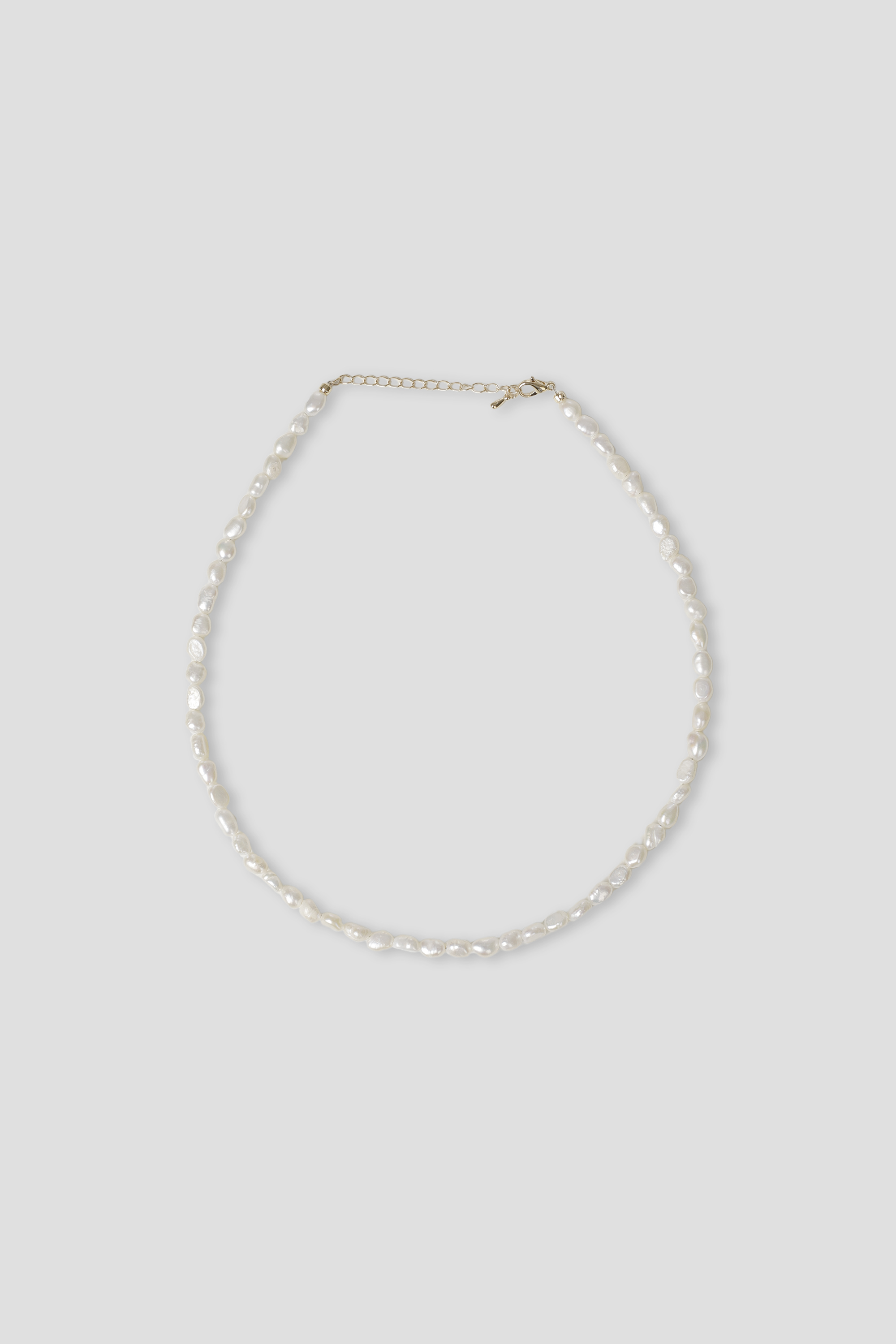 Nature pearl necklace